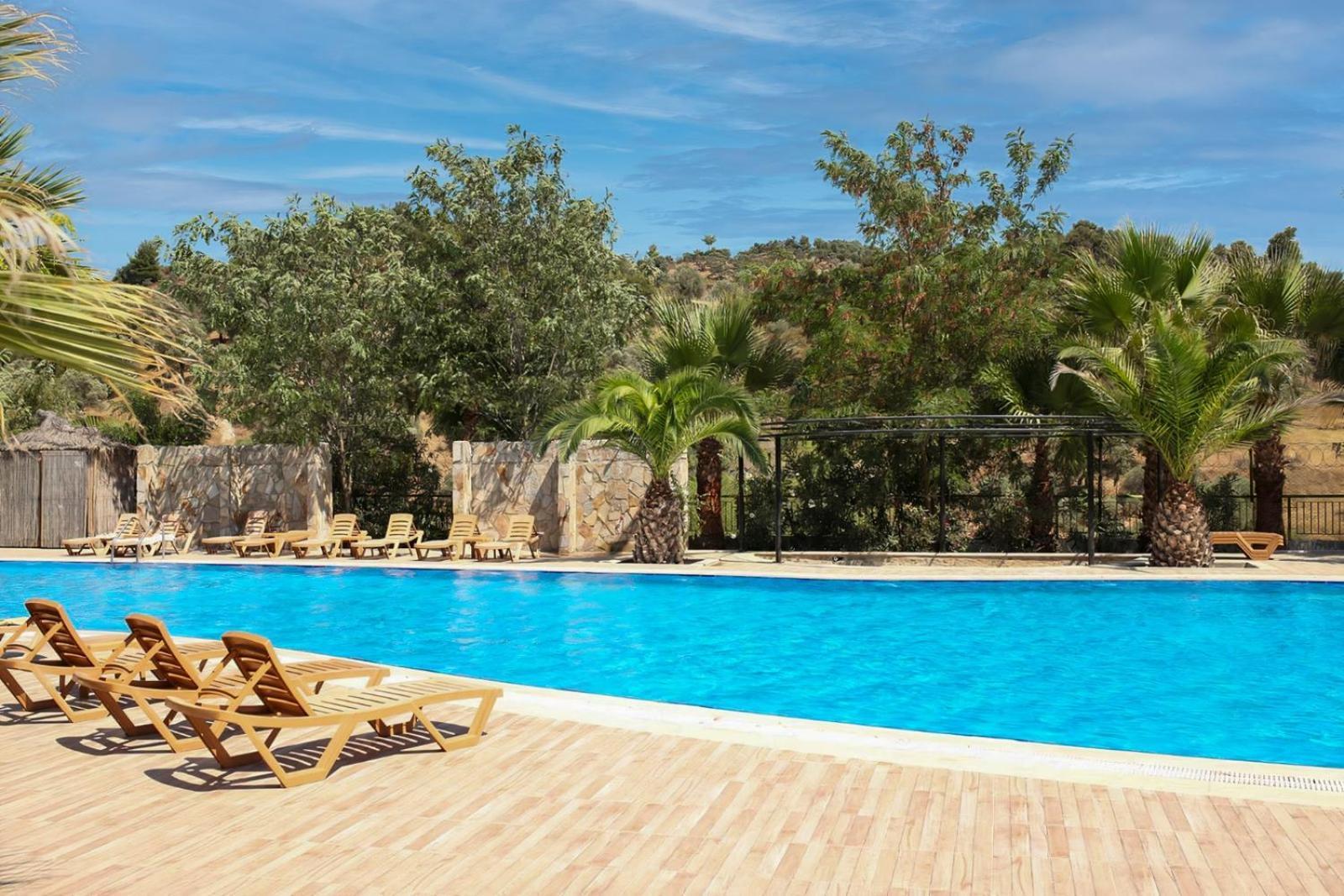 Elitium Thermal Hotel بوزكوي المظهر الخارجي الصورة